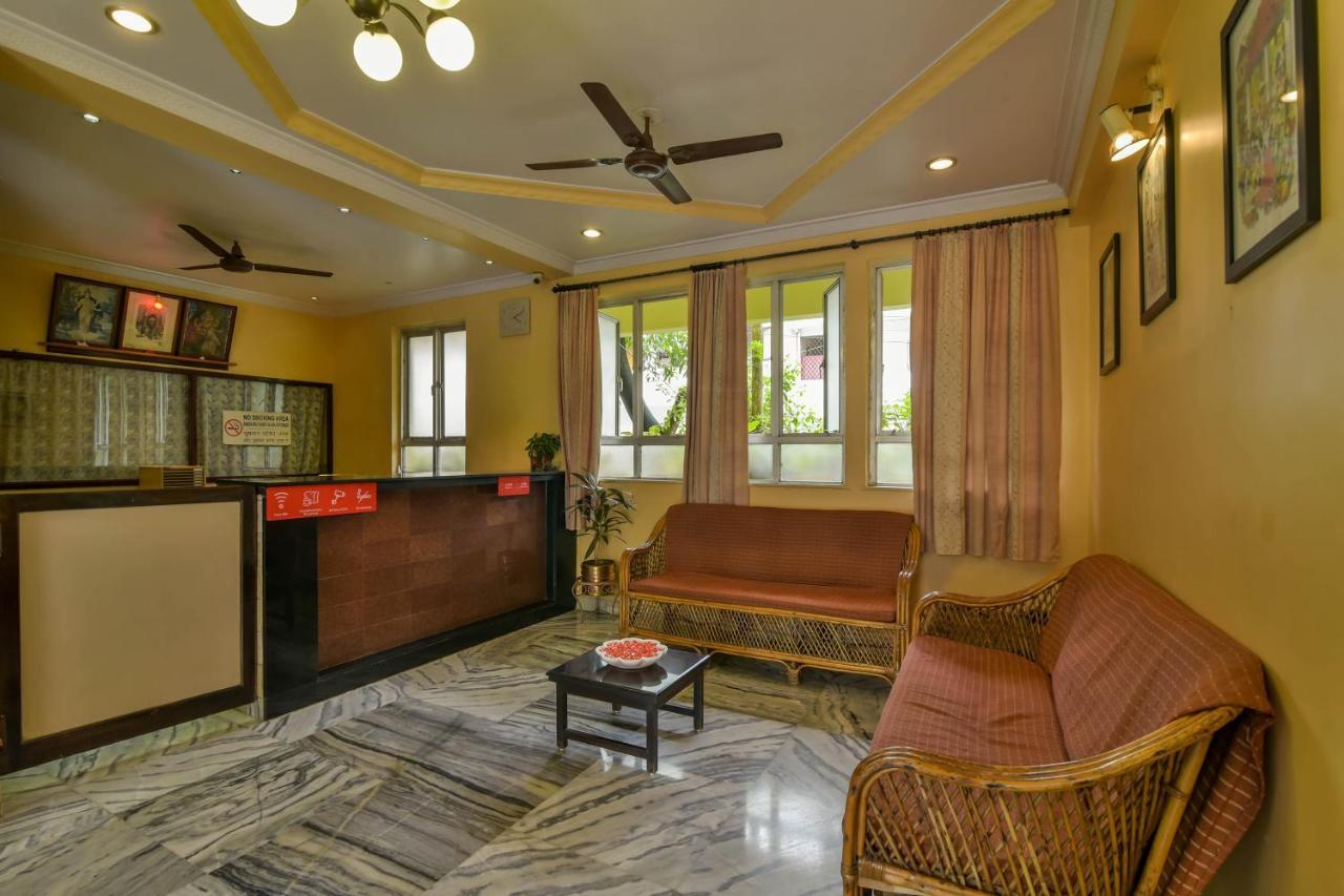 Oyo 807 Hotel Gopika International Goa Exterior foto